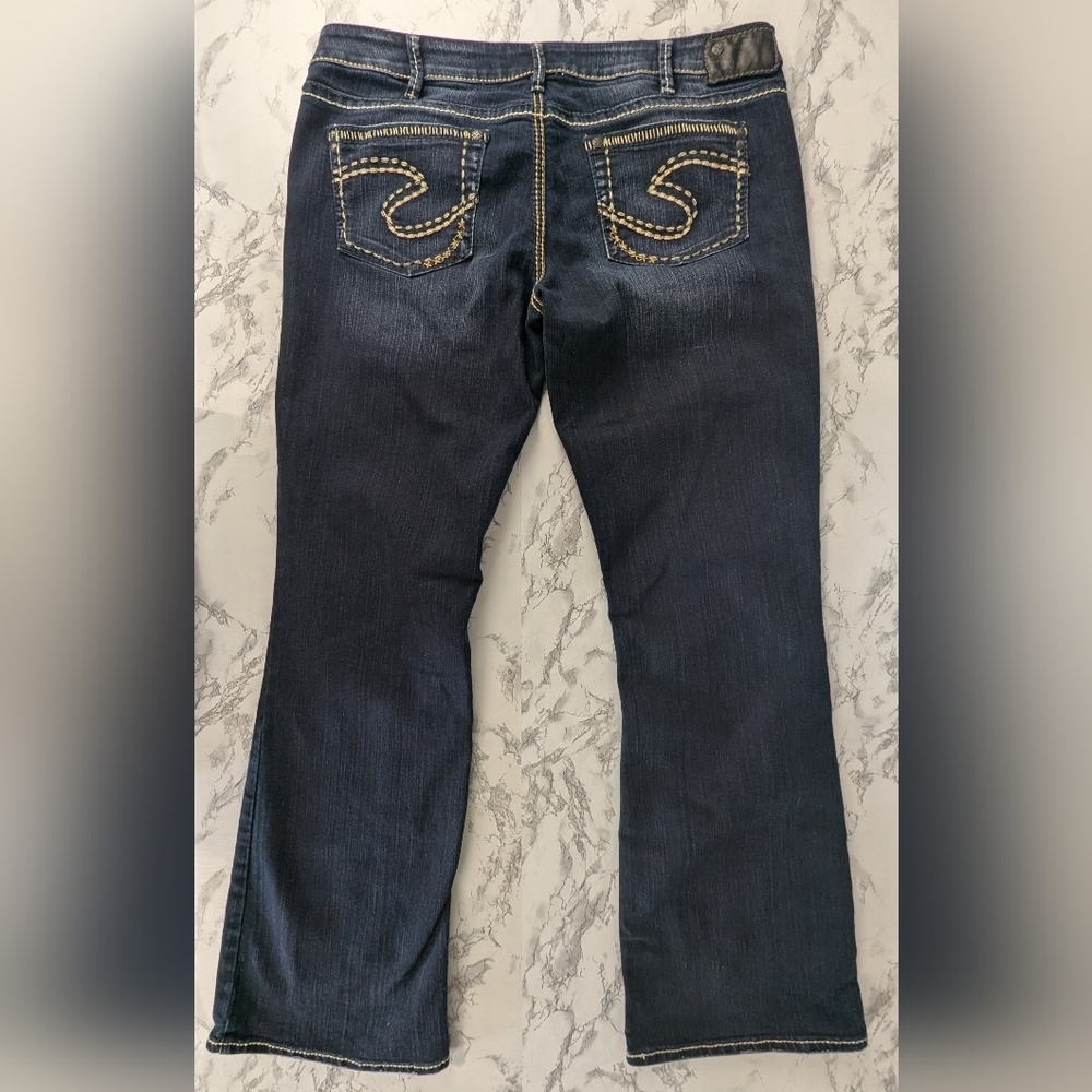Silver Jeans Aiko Boot cut Size 36